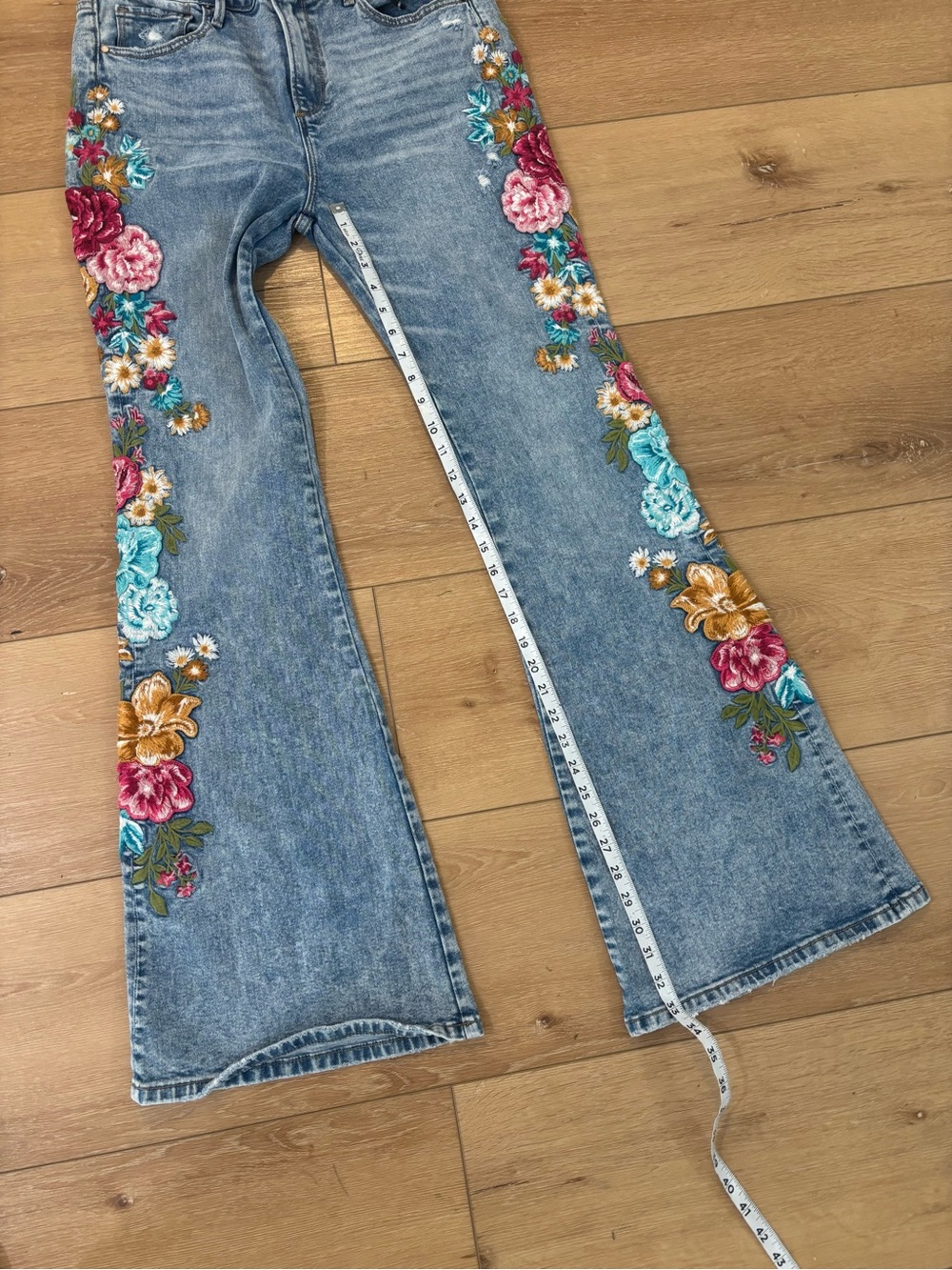 Driftwood Free People Floral Jeans Size 30 - Picture 5 of 6